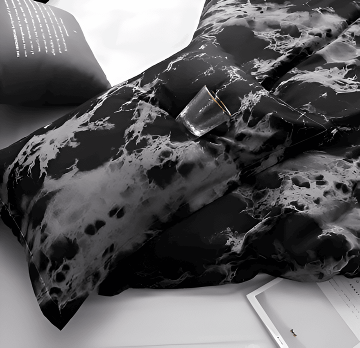 Luxury 3-Piece Bedding Set with Marble Print