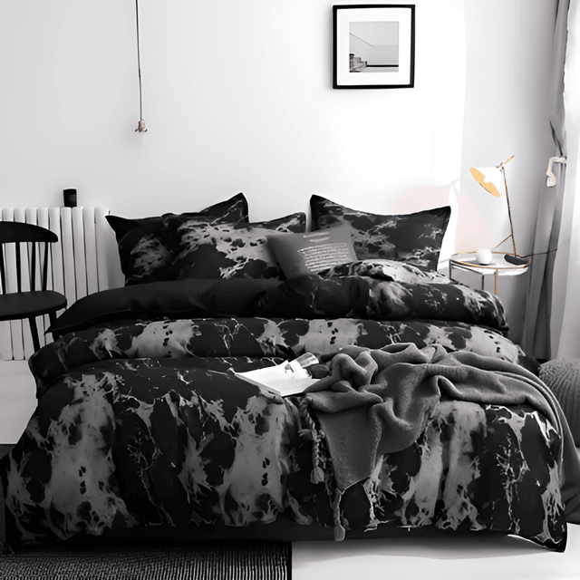 Luxury 3-Piece Bedding Set with Marble Print