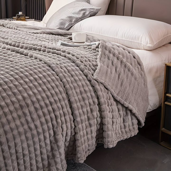 EliteWave Plaid - Ultrafluffy structured coral fleece blanket