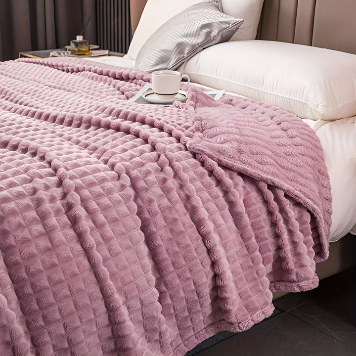 EliteWave Plaid - Ultrafluffy structured coral fleece blanket