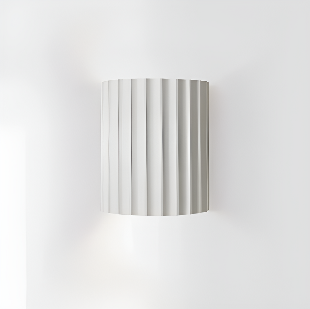 Striped LED wall light made of resin for a modern Nordic atmosphere