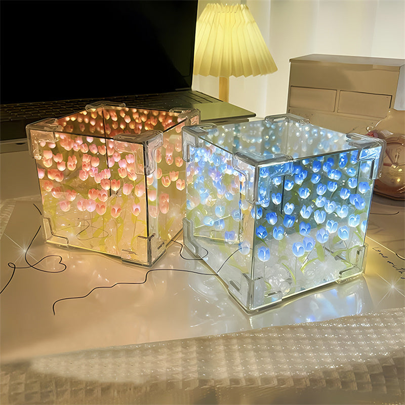 Illuminated Tulip Elegance Mirror Lamp |