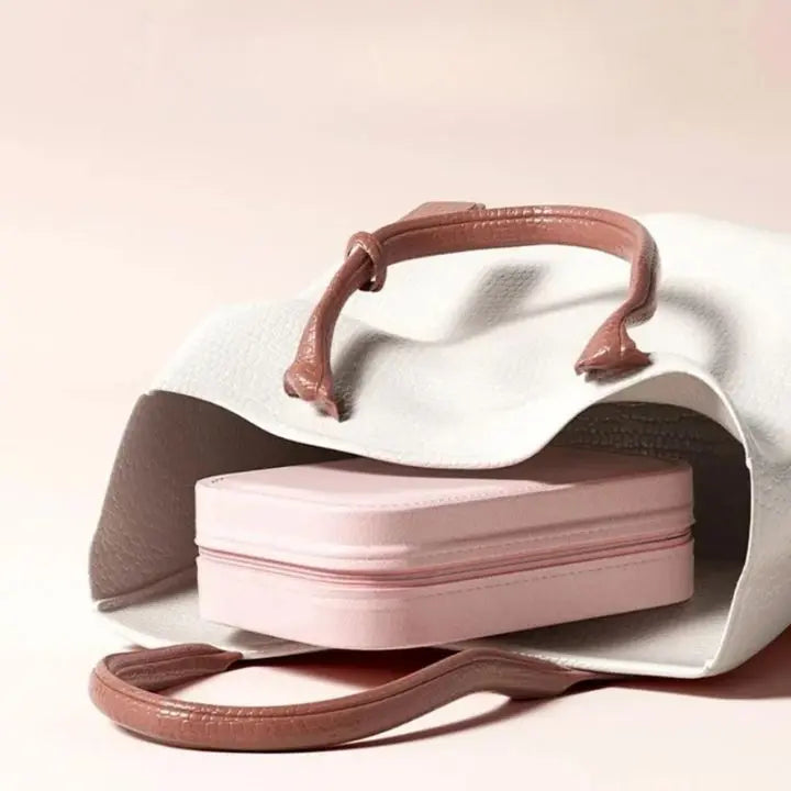 Cosmetic case with LED mirror – Makeup &amp; Organize anywhere