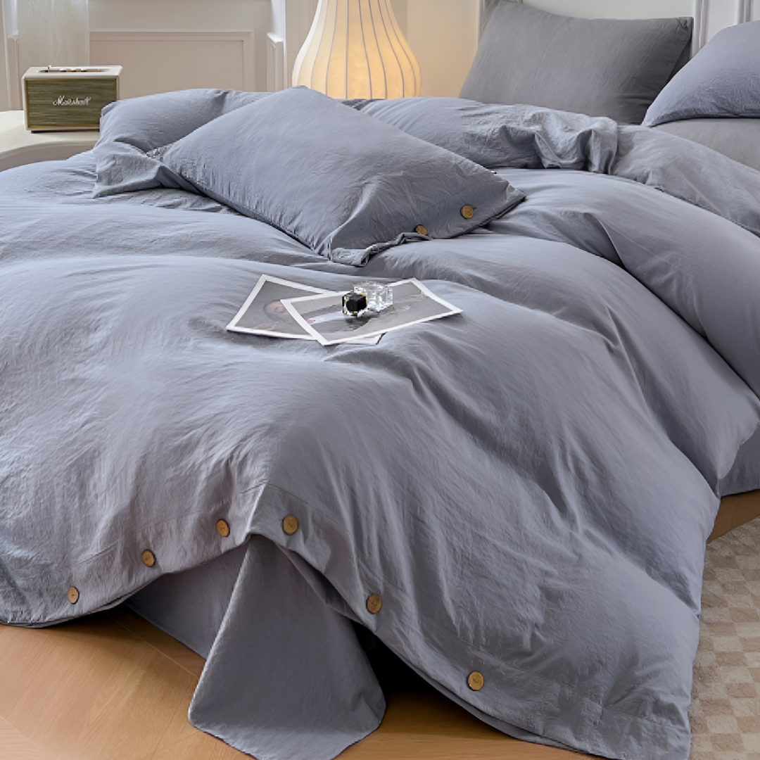 Breathable Cotton Bedding Set with Two Pillowcases