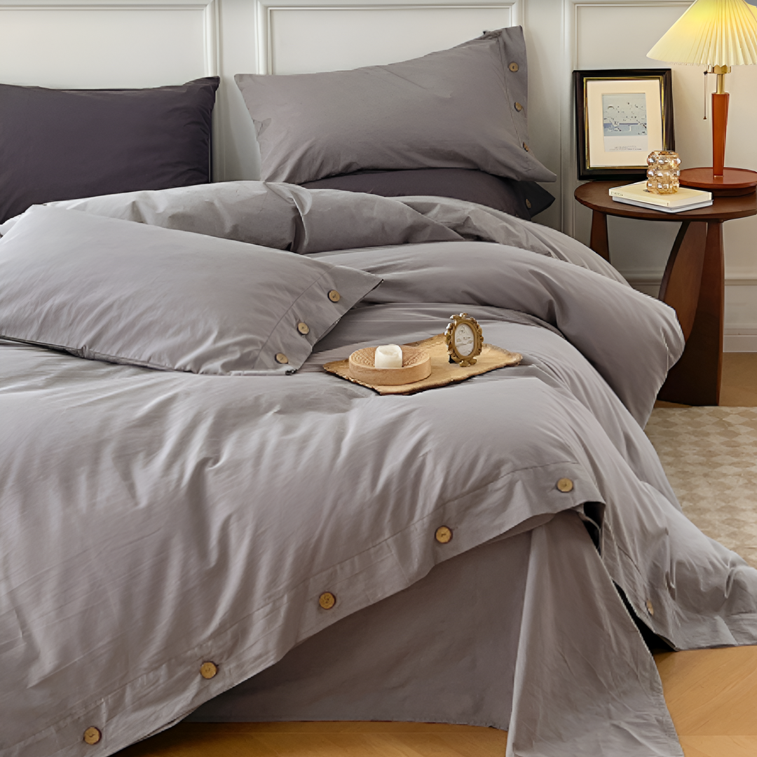 Breathable Cotton Bedding Set with Two Pillowcases