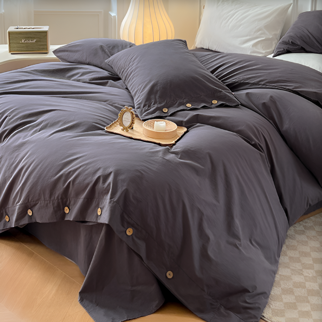 Breathable Cotton Bedding Set with Two Pillowcases