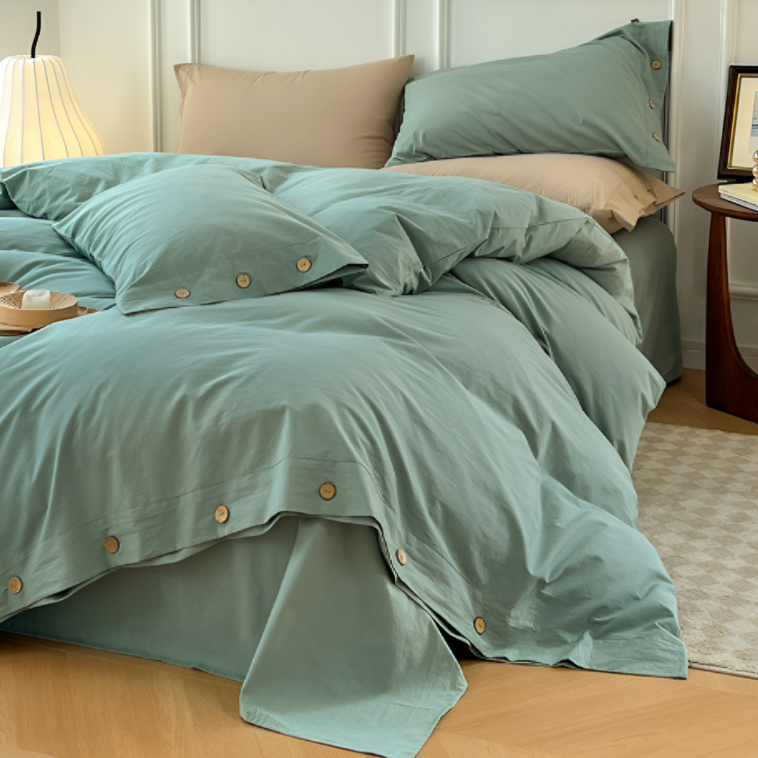 Breathable Cotton Bedding Set with Two Pillowcases