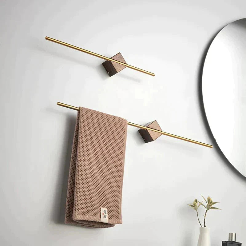 Luxurious Towel Rack For The Bathroom