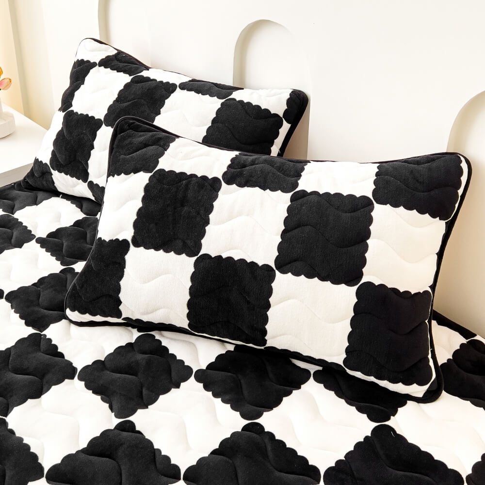Milk Velvet Checked Bed Linen Fitted Sheet Mattress Cover