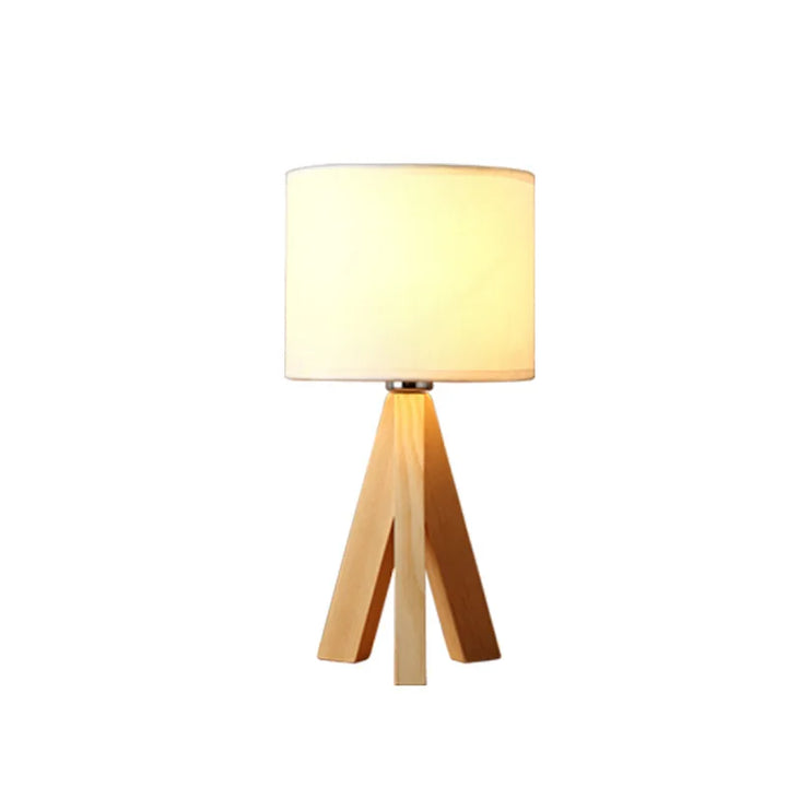 EcoLight – Wooden table lamp with modern design