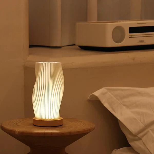 USB-Driven &amp; Elegant Wave-Design Table Lamp | WaveGlow