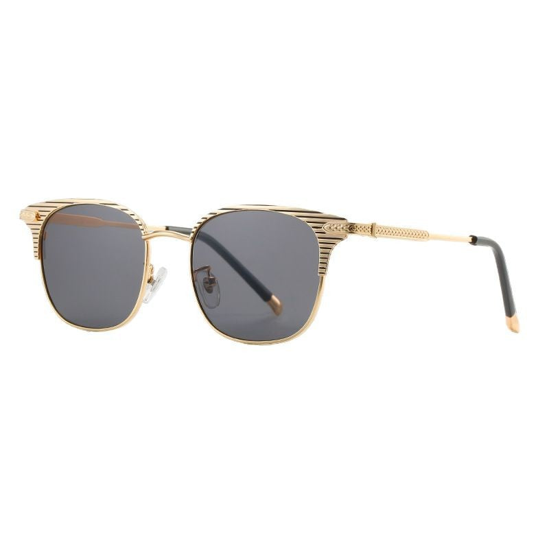 Ladies designer sunglasses with luxurious frame and mirrored lenses