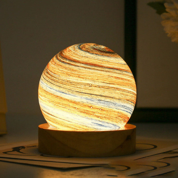 Enchanting Planet Lamp – A Universe of colours and Dreams