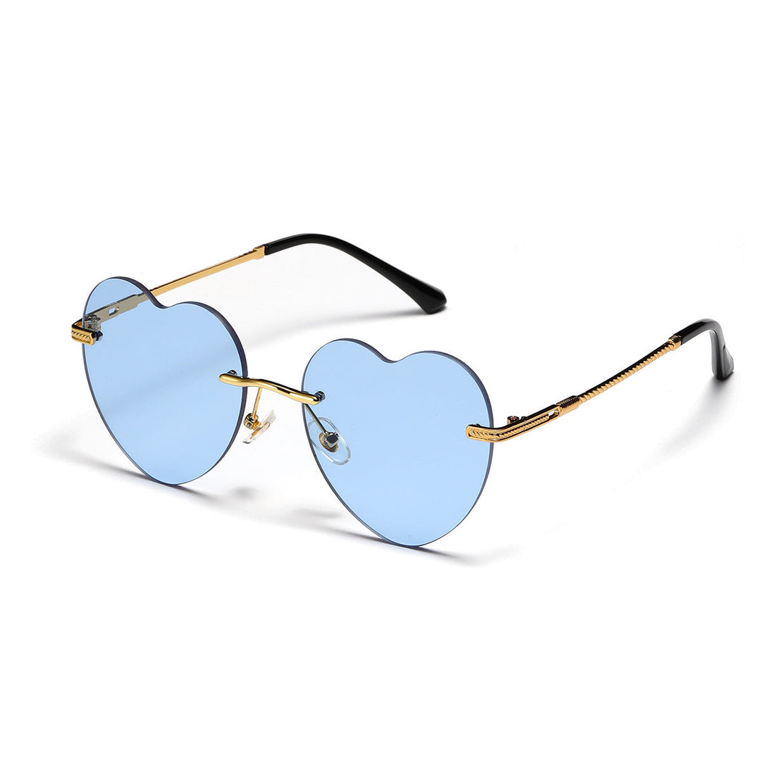 Ladies trendy heart sunglasses with mirrored lenses
