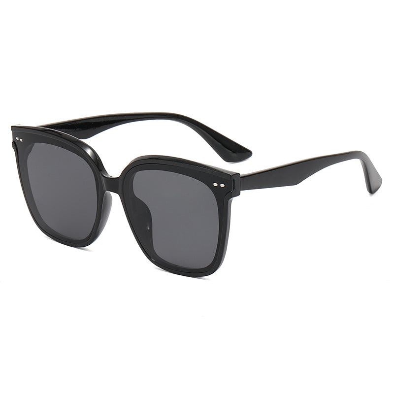 Ladies square sunglasses with mirrored gradient