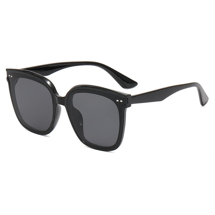 Ladies square sunglasses with mirrored gradient