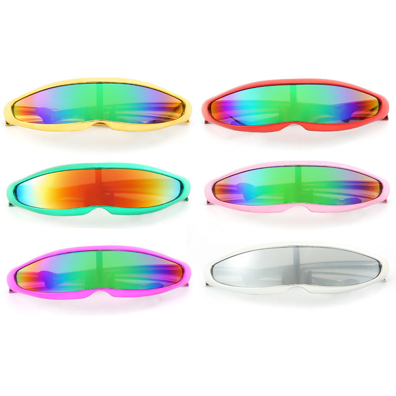 Women Sporty Sunglasses with Ergonomic Design and Mirrored Lenses