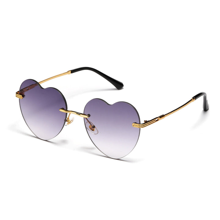 Ladies trendy heart sunglasses with mirrored lenses