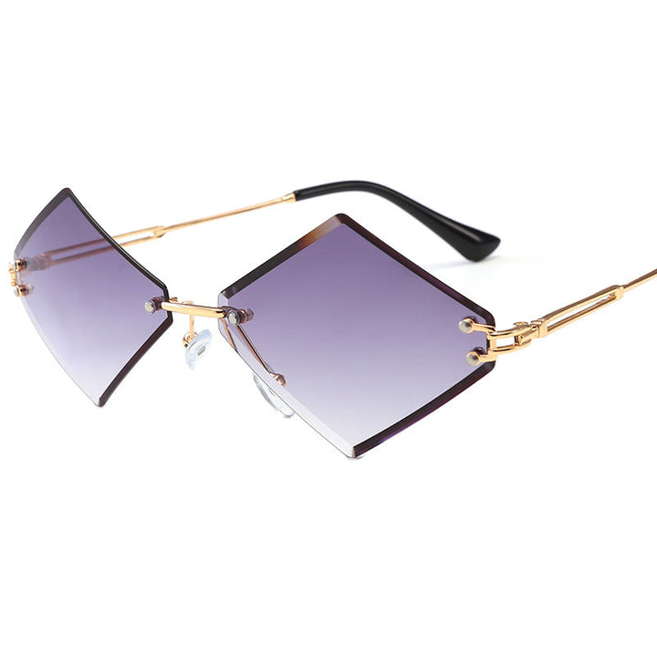 Ladies fashionable geometric sunglasses with mirrored lenses