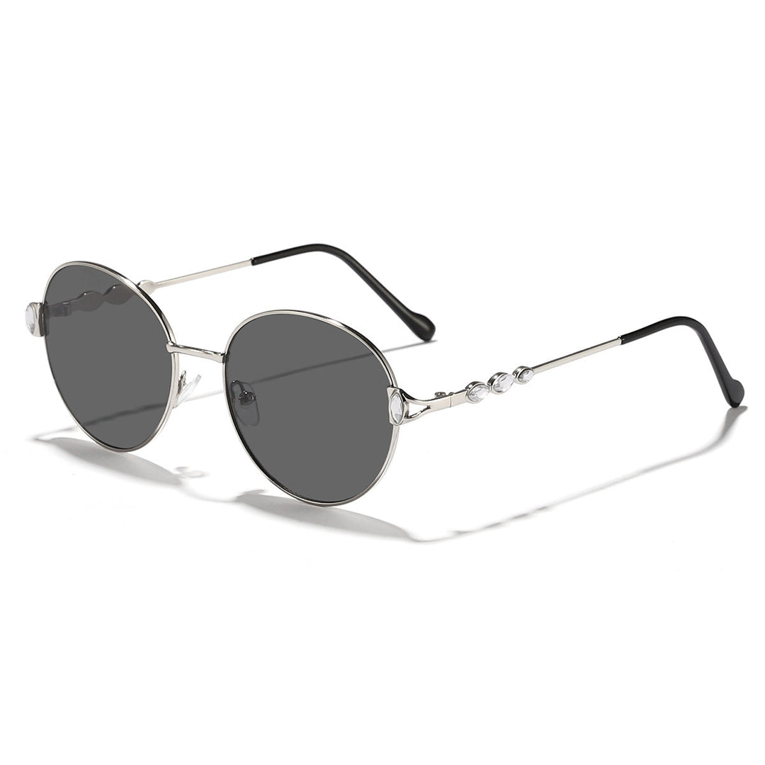 Women round sunglasses with elegant metal frame and mirrored lenses