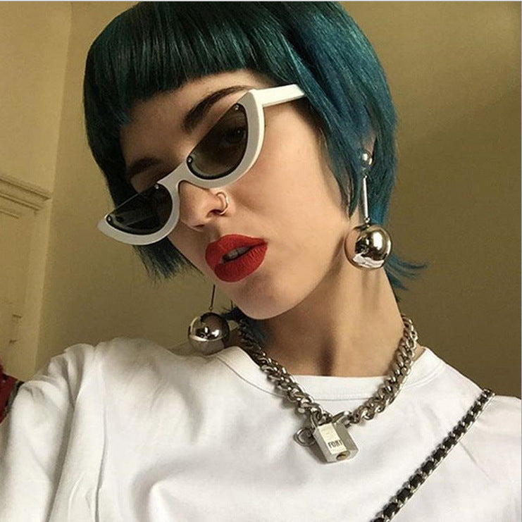 Women Cat-Eye Glasses with distinctive frame and mirrored lenses