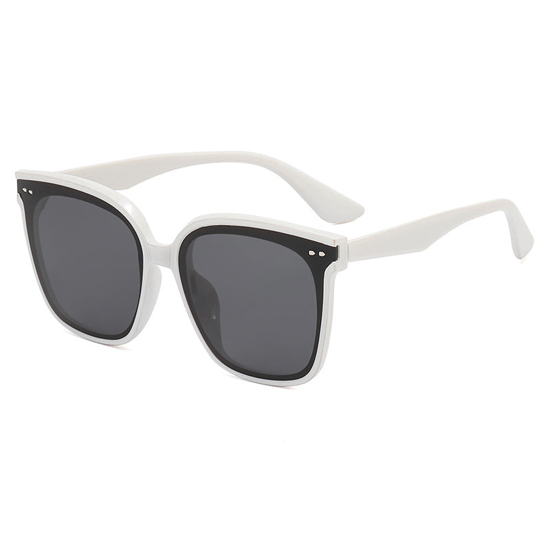 Ladies square sunglasses with mirrored gradient