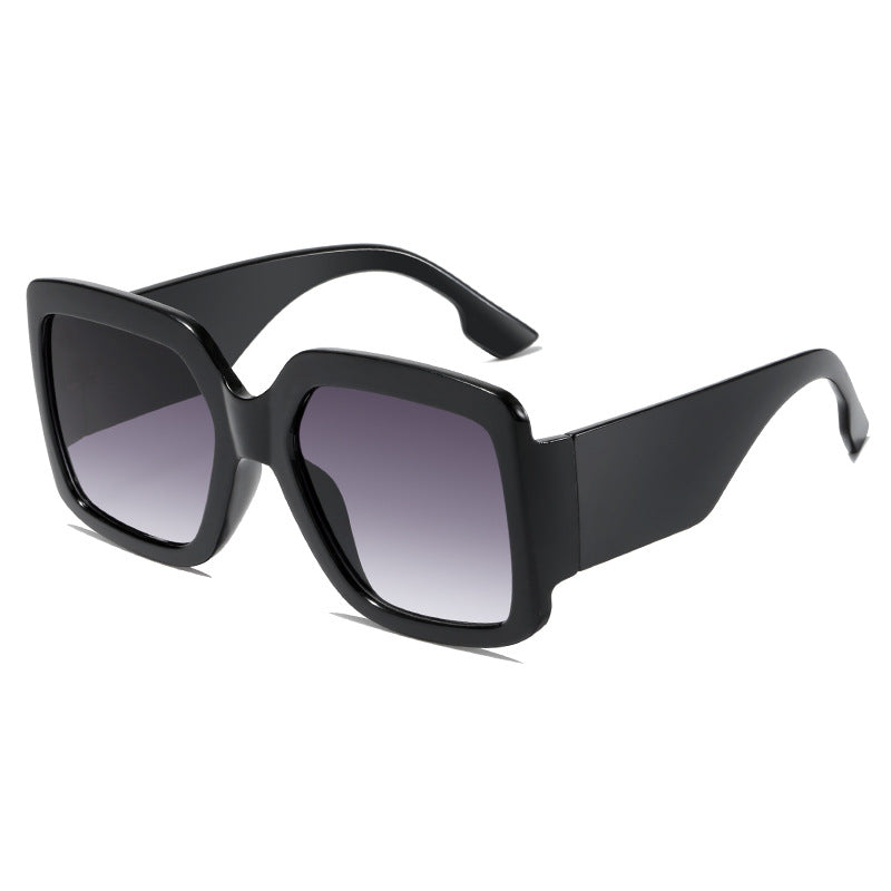 Women modern square sunglasses with mirror lenses
