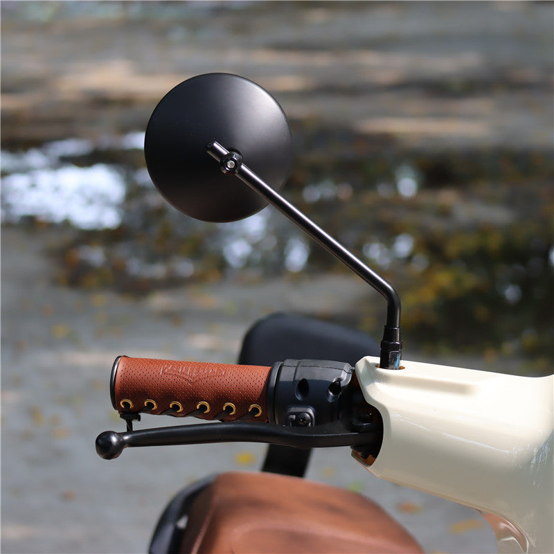 Adjustable motorcycle rearview mirror with modern design and high visibility