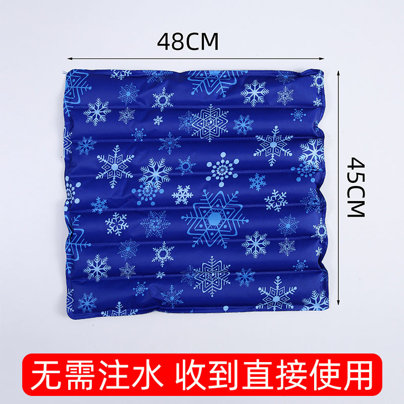Ladies cooling mat with innovative snowflake structure