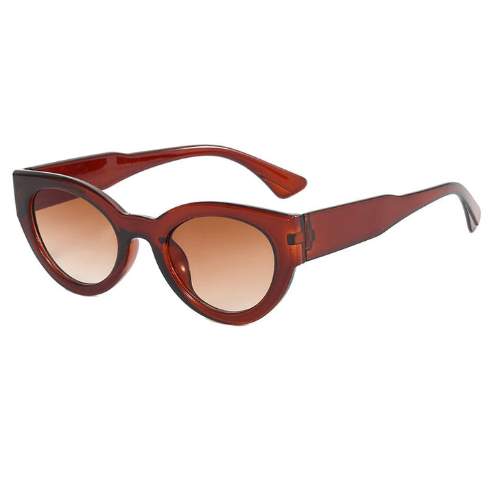 Ladies fashionable square sunglasses with mirrored lenses