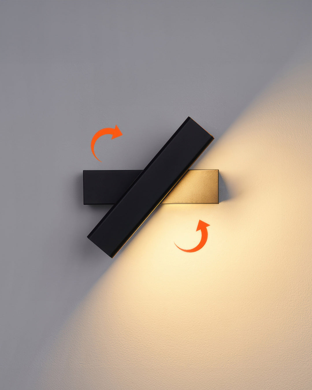 Rotatable wall lamp with Nordic wood grain