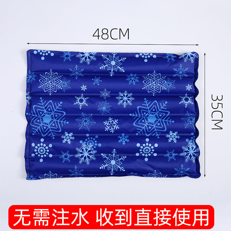 Ladies cooling mat with innovative snowflake structure