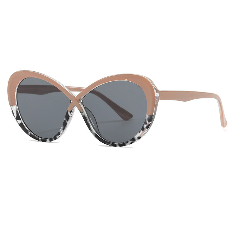 Women Cat-Eye Sunglasses with Mirrored Lenses