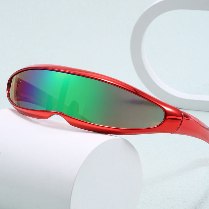Women Sporty Sunglasses with Ergonomic Design and Mirrored Lenses