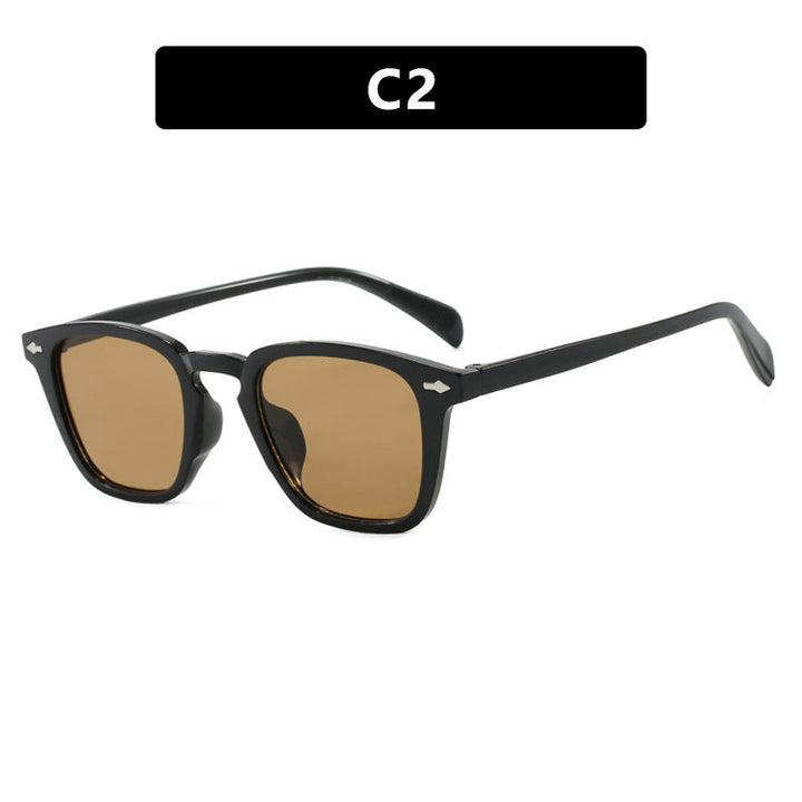 Women’s modern square sunglasses with mirrored UV protection