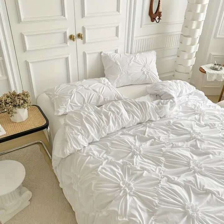 Elegant Ruffle Duvet Cover Set with Floral Pattern