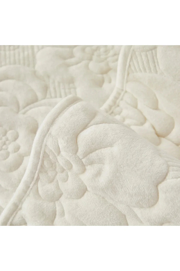 Plush sofa cover |