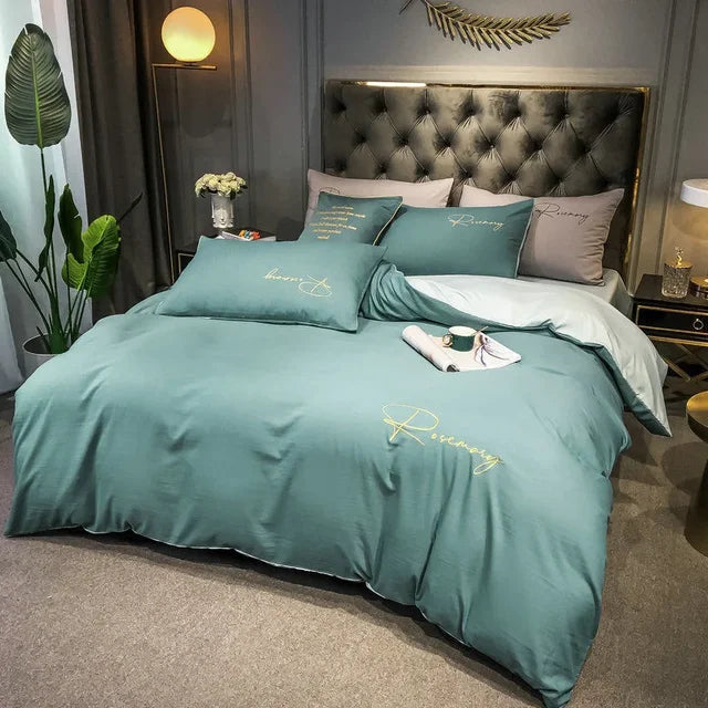 EmbroiLux Bedding - Elegant luxury duvet cover with embroidery design