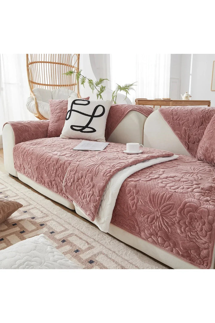 Plush sofa cover |