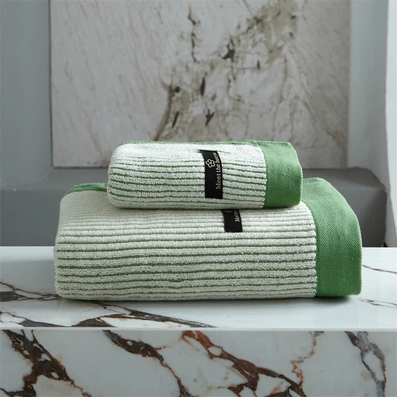 PureSoft – Luxurious bath towel made from 100% organic cotton
