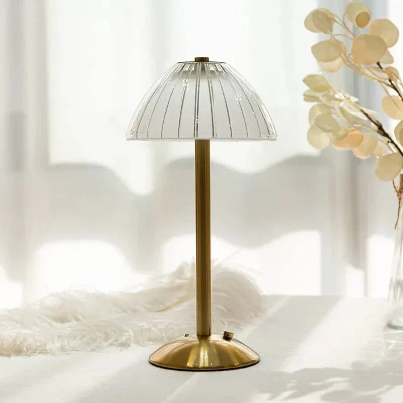 GlassGleam | Cordless three-colour LED table lamp with dimming function