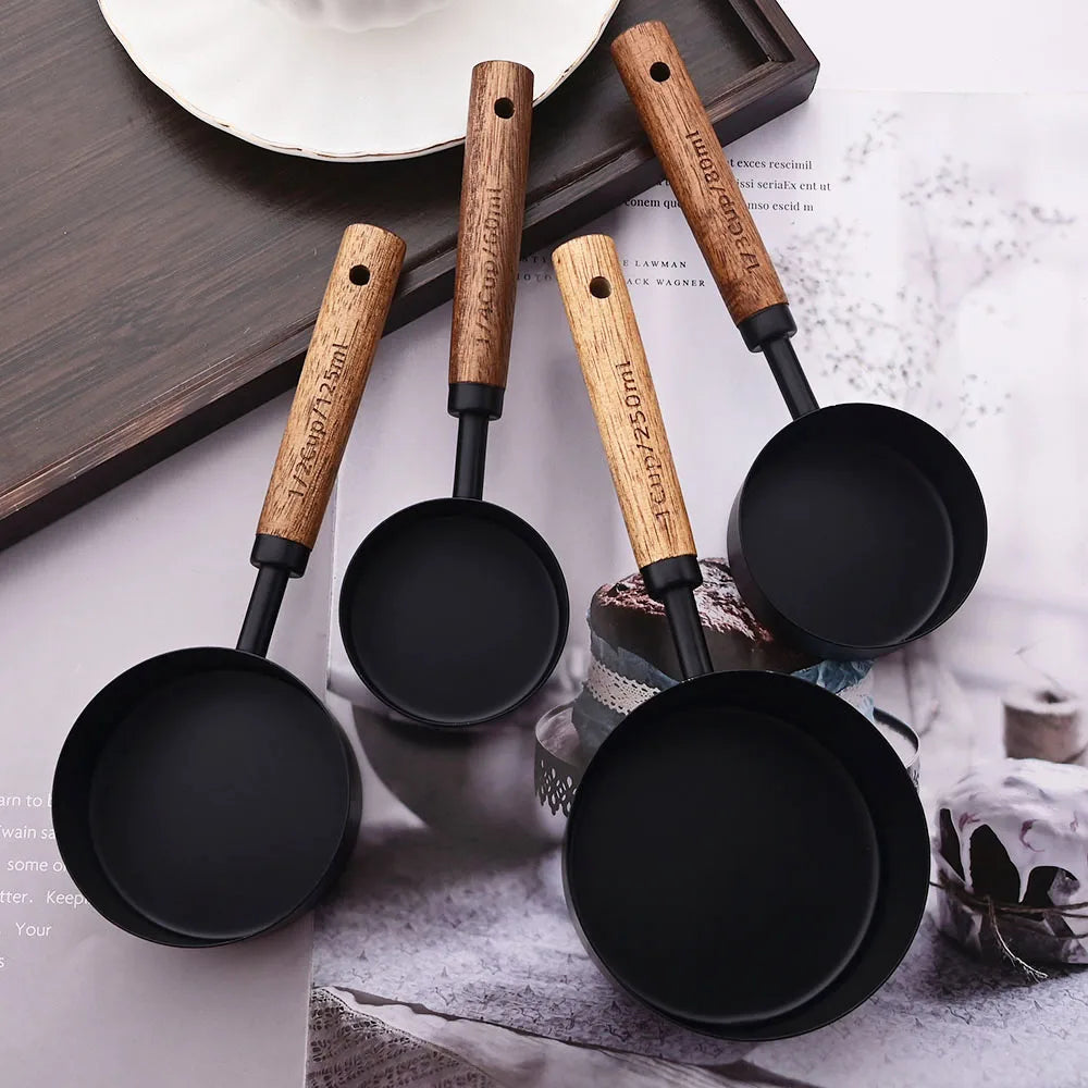 Lyra Measuring Cups &amp; Spoon Set