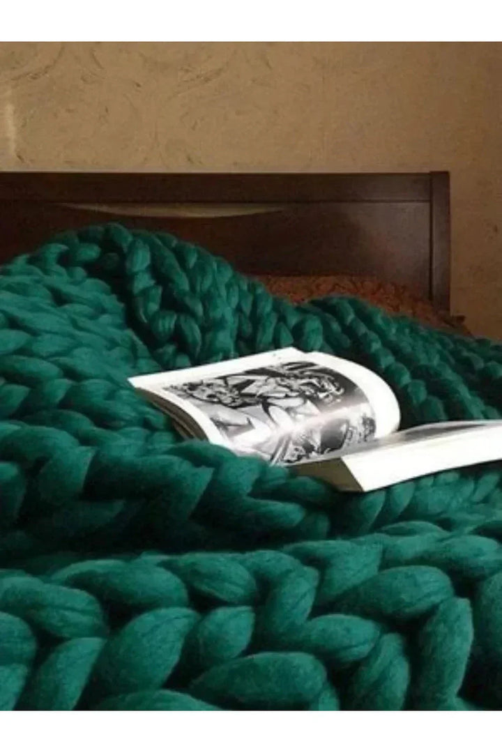 Cozy Knit Chunky Blanket