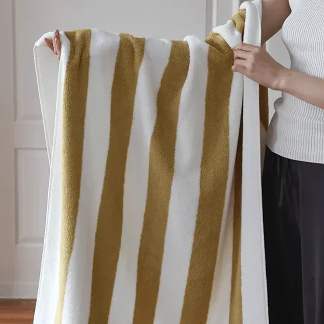 Retro Stripes Towel (Chunky)