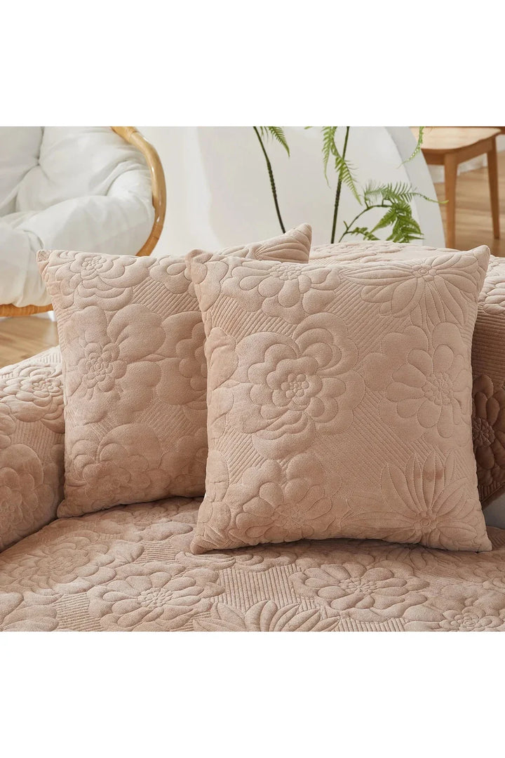Plush sofa cover |