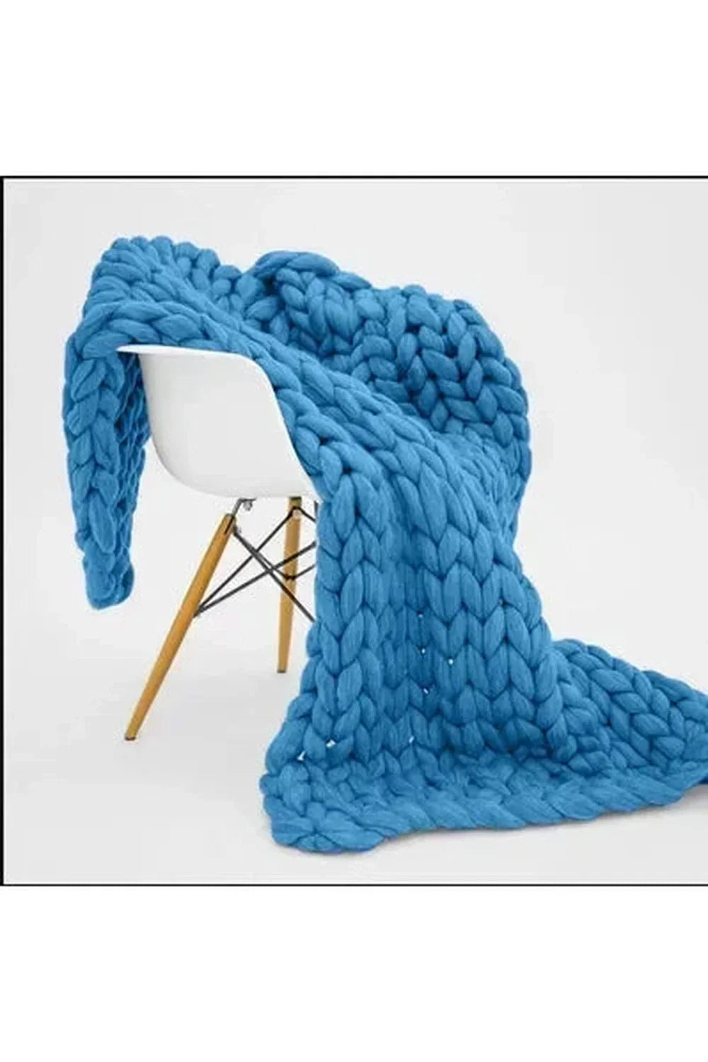 Cozy Knit Chunky Blanket