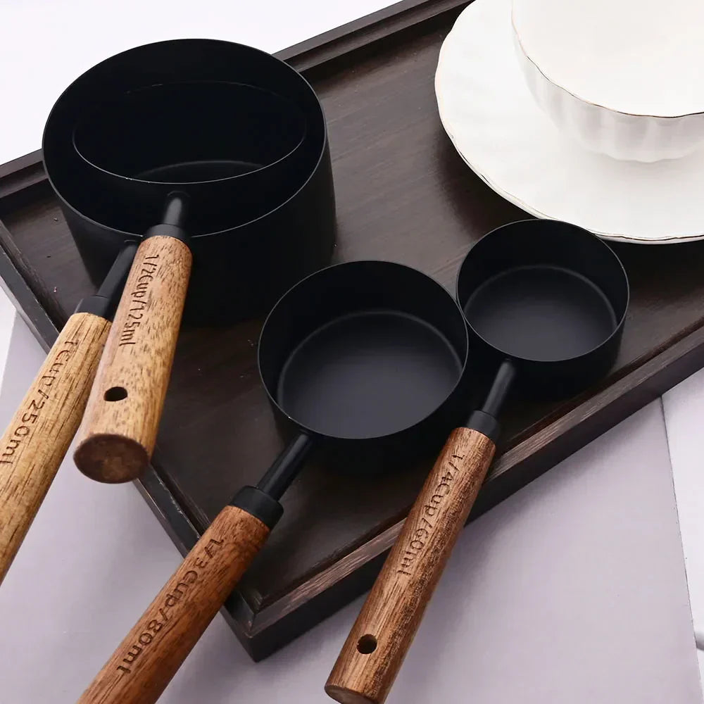 Lyra Measuring Cups &amp; Spoon Set
