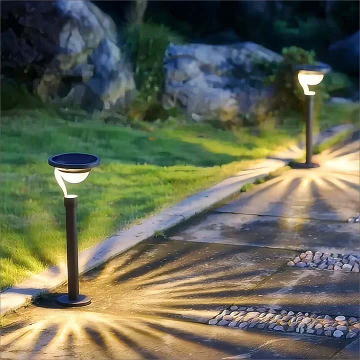 – Ultra high-performance solar lamp for outdoor use