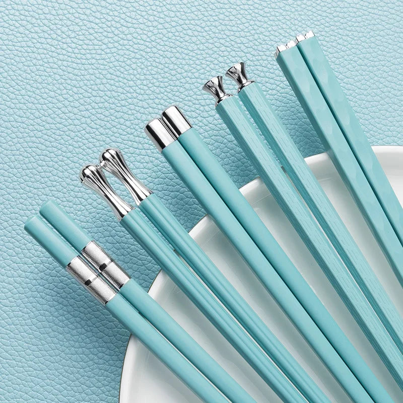DineLux – Luxurious Chopstick Set with Refined Designs (5 Pairs)