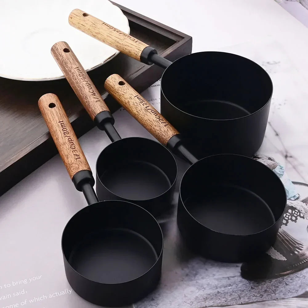 Lyra Measuring Cups &amp; Spoon Set